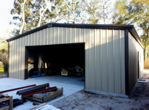 Photo of a garage-sized RHINO steel storage building.